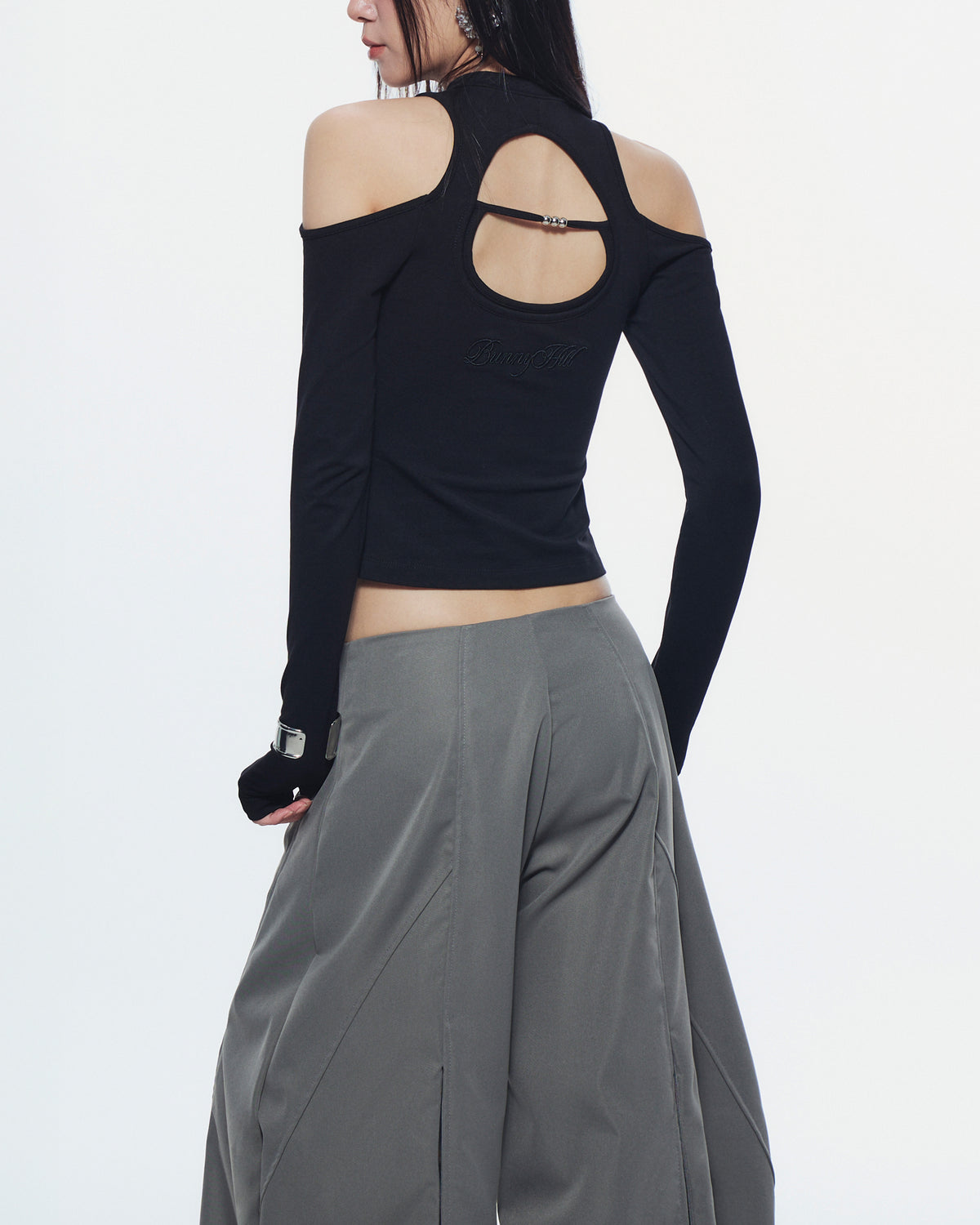 CASPIAN LONG SLEEVE TOP (BLACK) 1