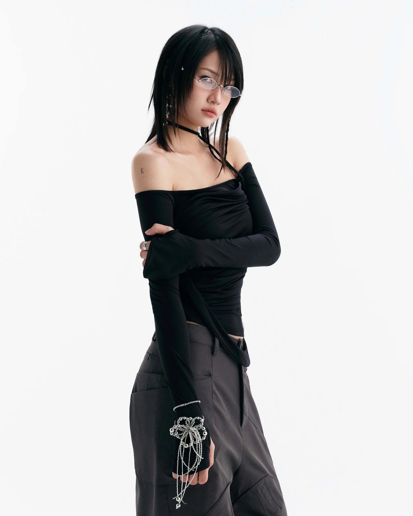 MELVIN LONG SLEEVE TOP (BLACK)