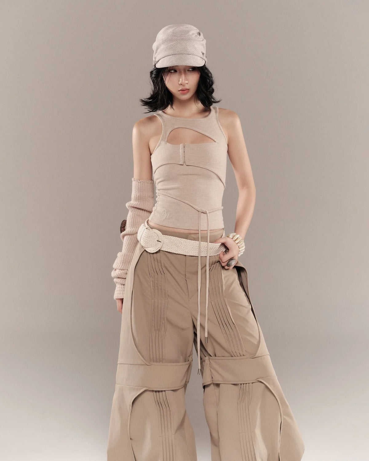 CONRAD SLEEVELESS TOP (SAND BEIGE)