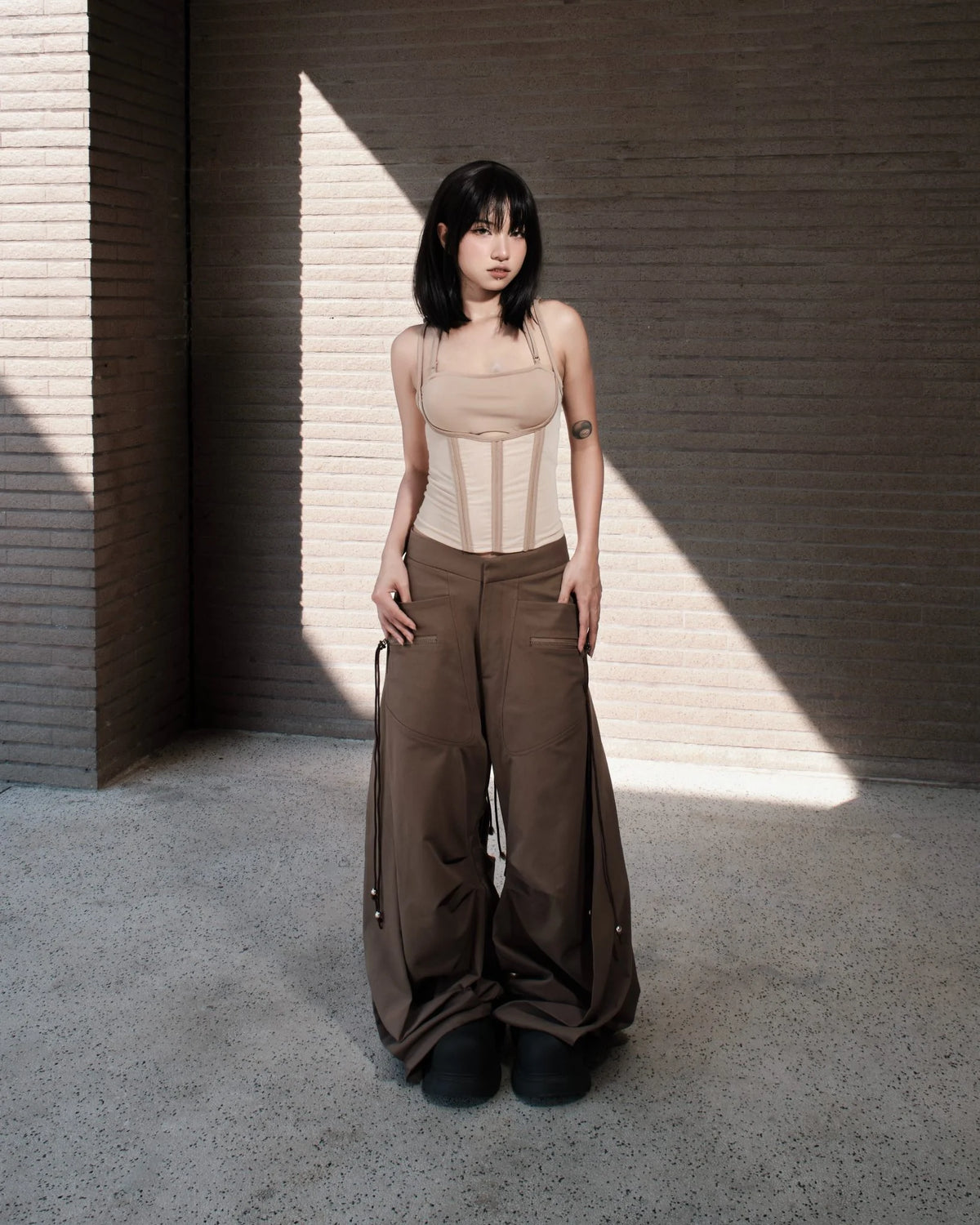 ARCHER PANTS (BROWN)